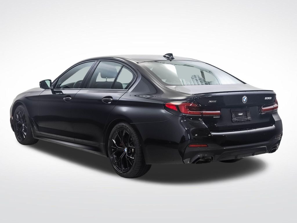 Used 2023 Black Sapphire Metallic BMW 530i xDrive image 3