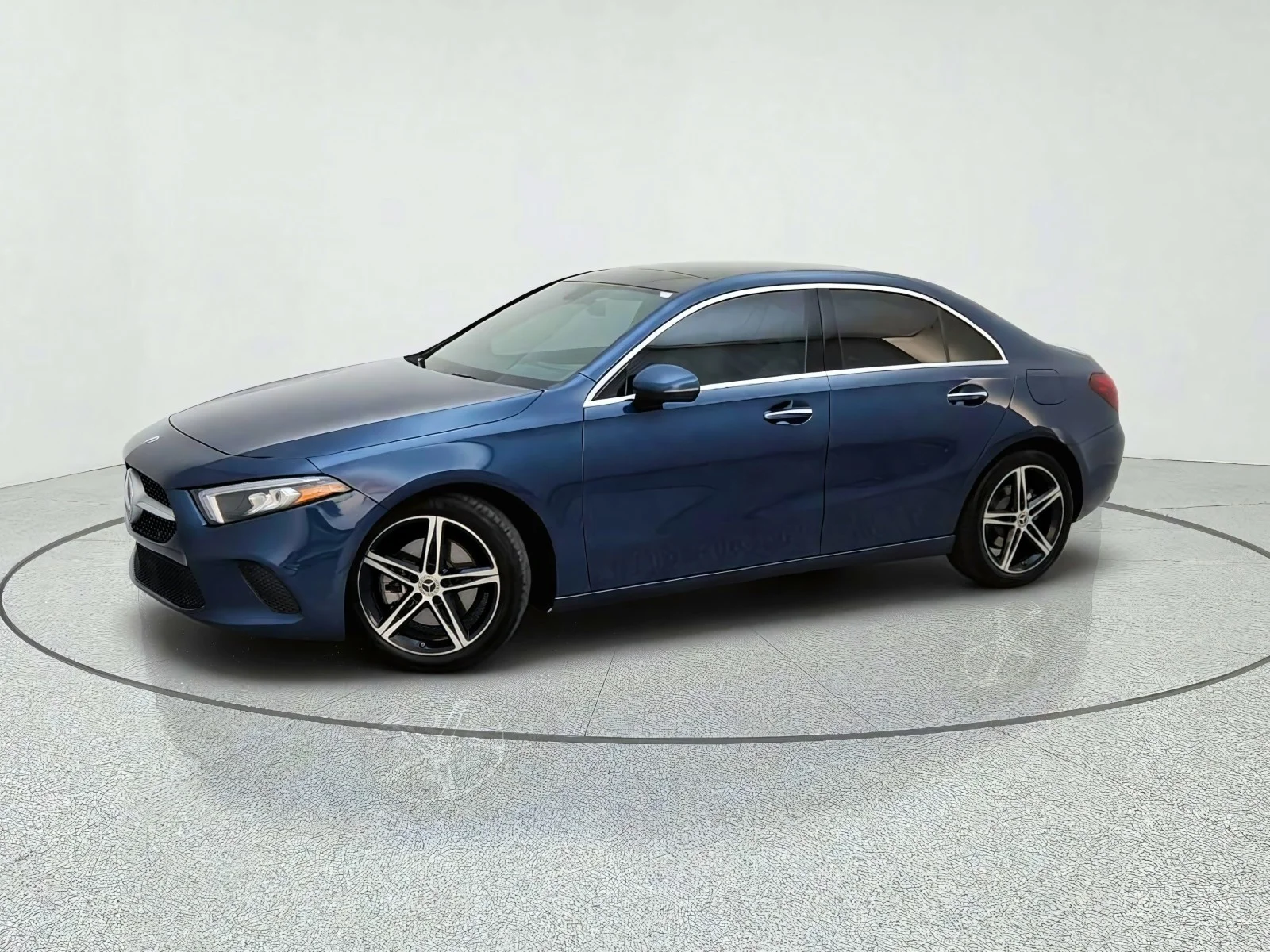 Used 2022 Denim Blue Metallic Mercedes-Benz A 220 image 15