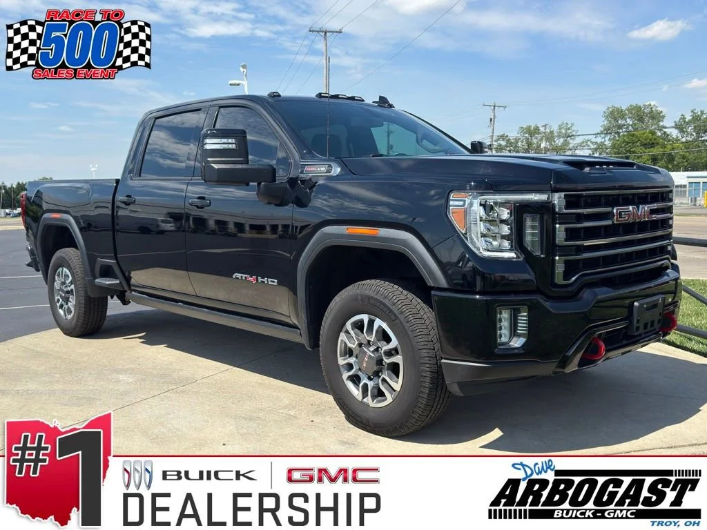 2022 GMC Sierra 4WD Crew Cab Standard Box AT4's photo