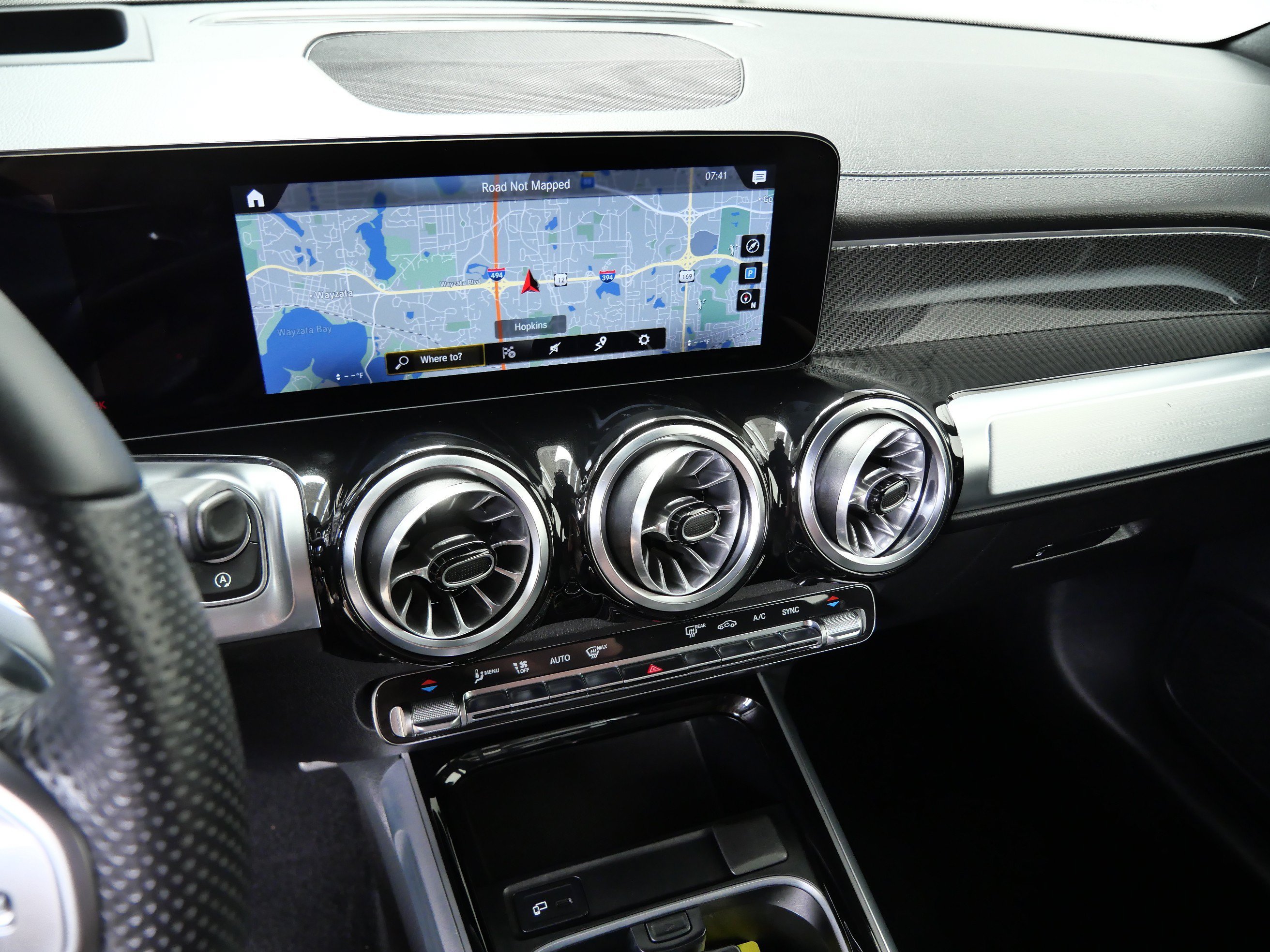 Used 2022 Polar White Mercedes-Benz AMG® GLB 35 image 20
