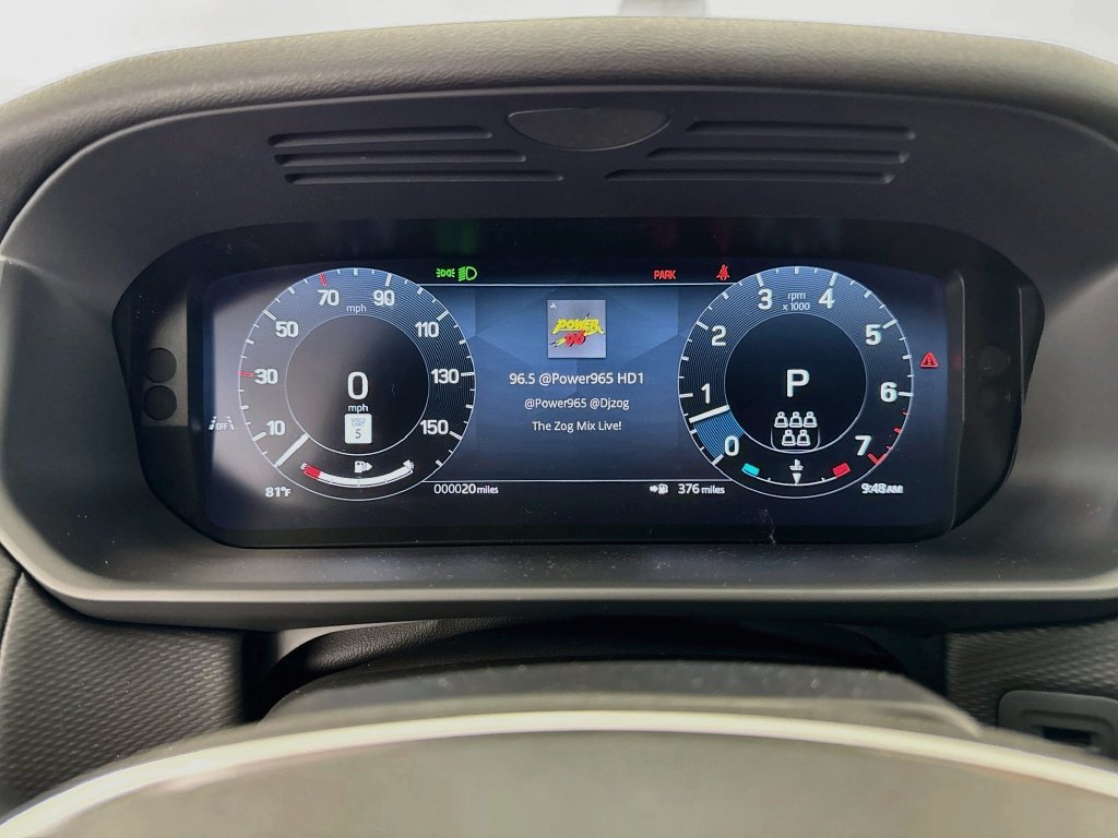 New 2026 Santorini Black Land Rover Dynamic SE image 12