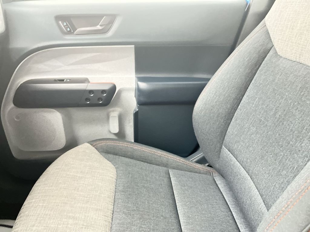 2022 Ford Maverick XLT - Photo 11