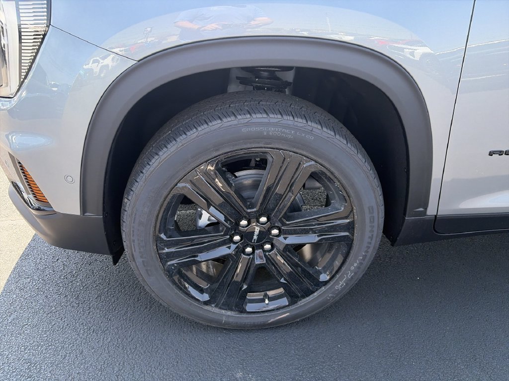 New 2026 Sterling Metallic GMC Elevation image 16