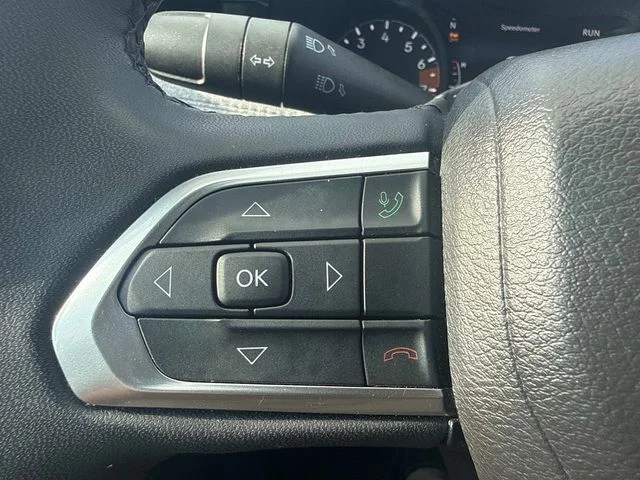 Used 2024 Black Jeep Latitude image 22