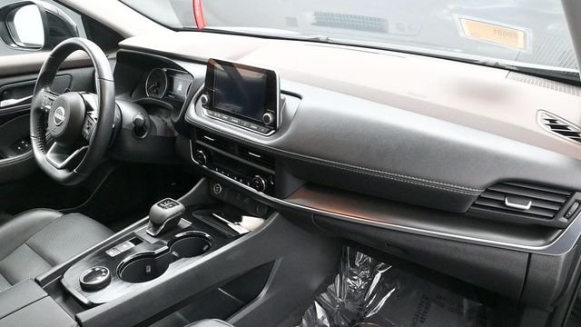 Used 2023 Black Nissan SV image 14