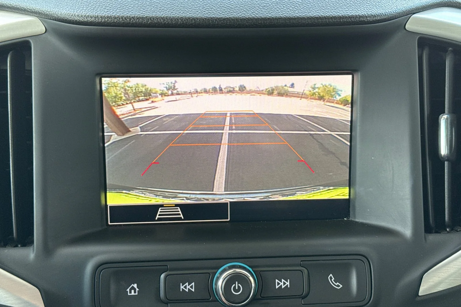 2024 GMC Terrain SLE - Photo 27