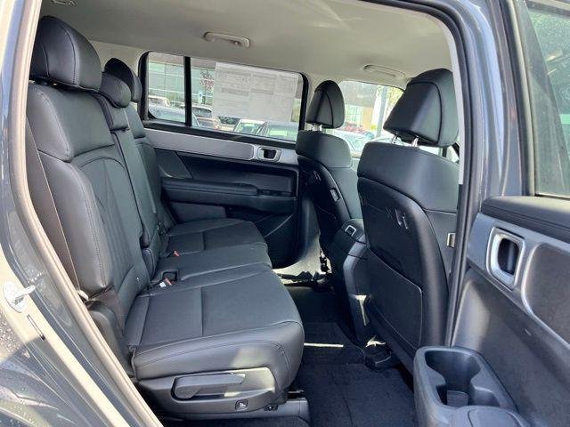 New 2026 Gray Hyundai SEL FWD image 19