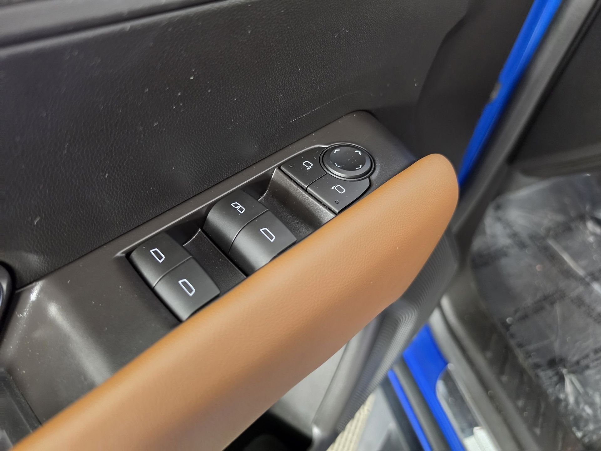 2023 GMC Canyon AT4 - Photo 21