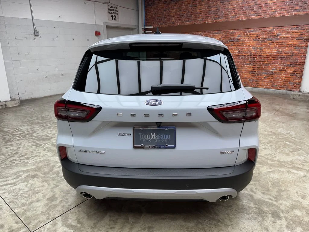 2026 Ford Escape Active - Photo 4