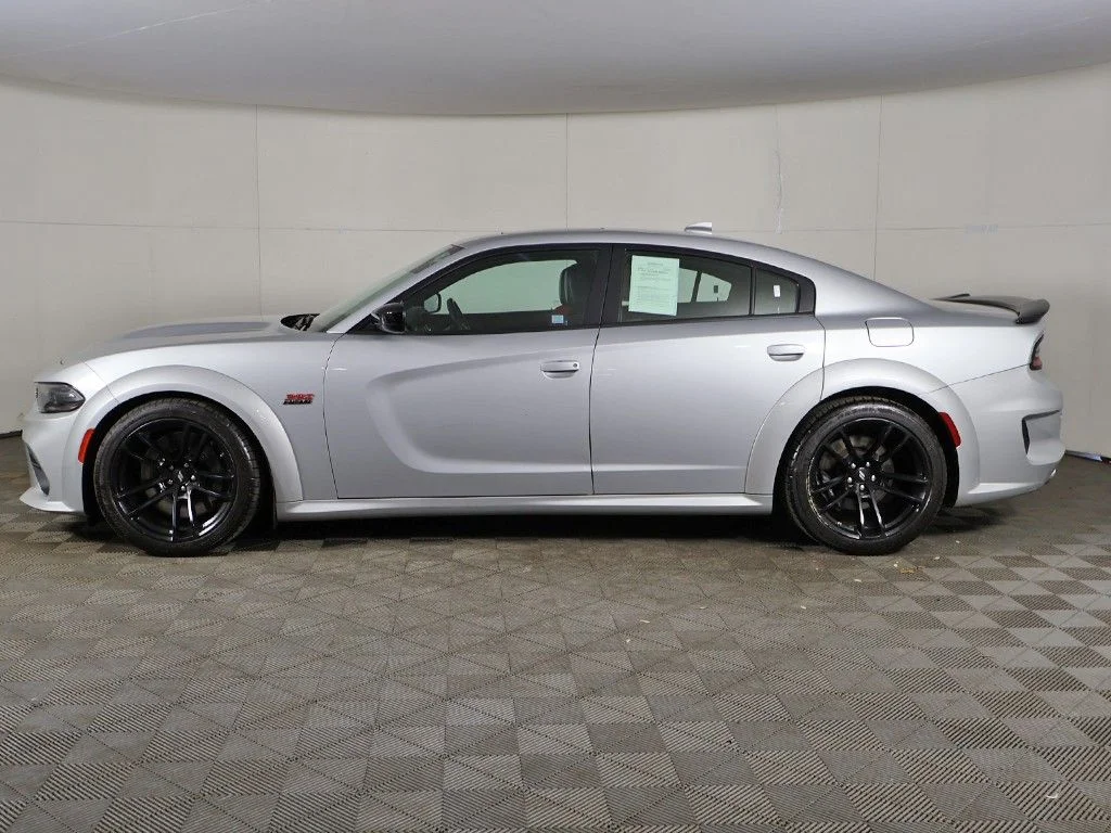 Used 2023 Silver Dodge R/T Scat Pack Widebody image 15
