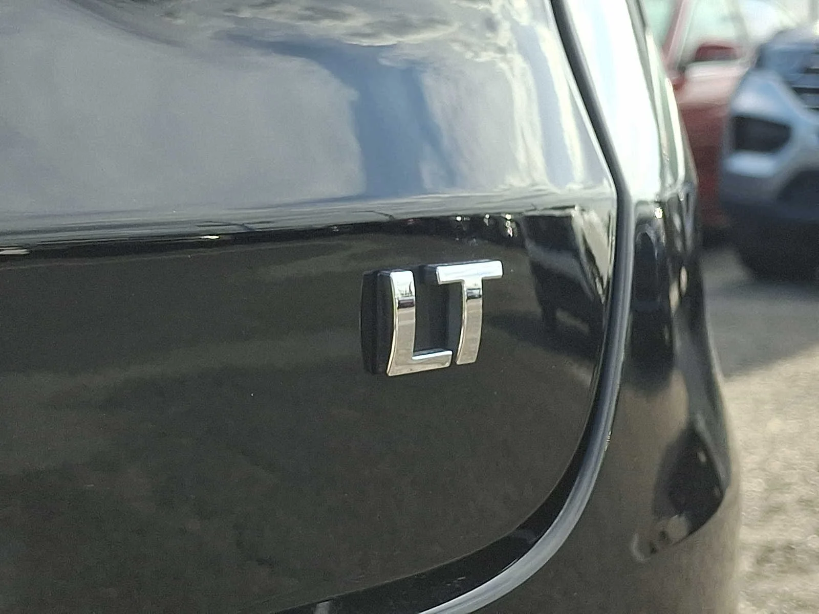 Used 2024 Mosaic Black Metallic Chevrolet LT image 32