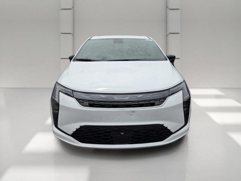 New 2027 Bright White Clear-Coat Exterior Paint Chrysler SELECT image 2