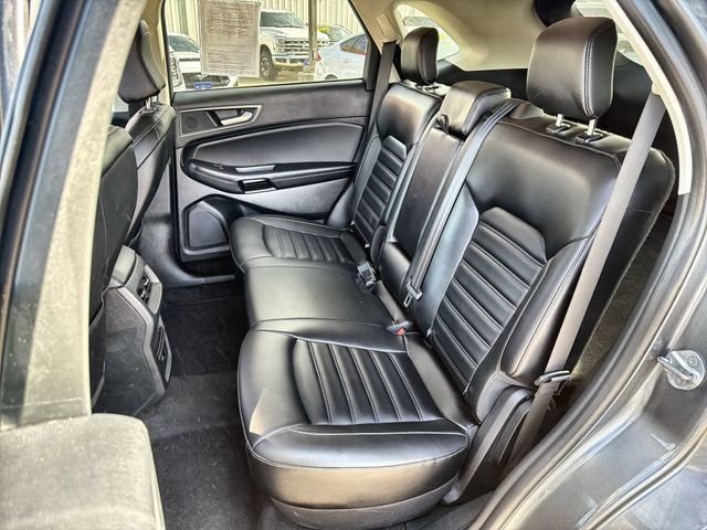 Used 2024 Gray Ford SEL image 21