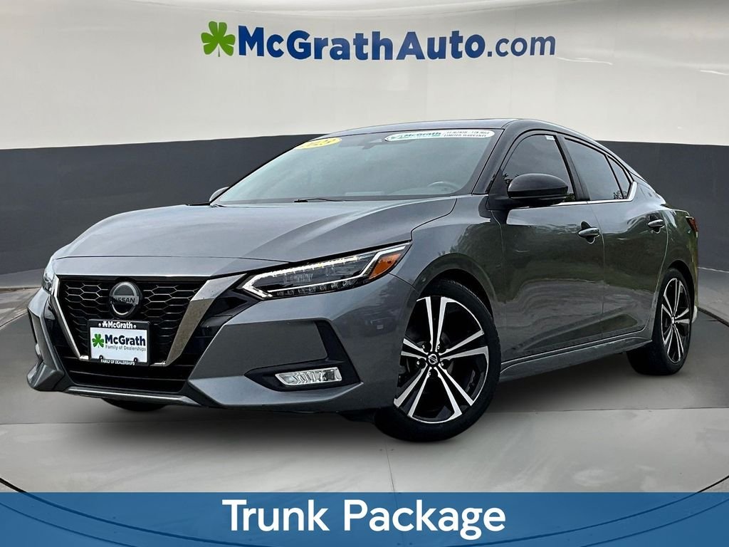 Used 2023 Gray Nissan SR image 3