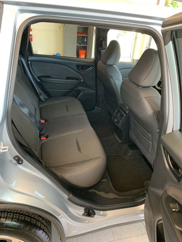Used 2025 Silver Subaru Premium image 11