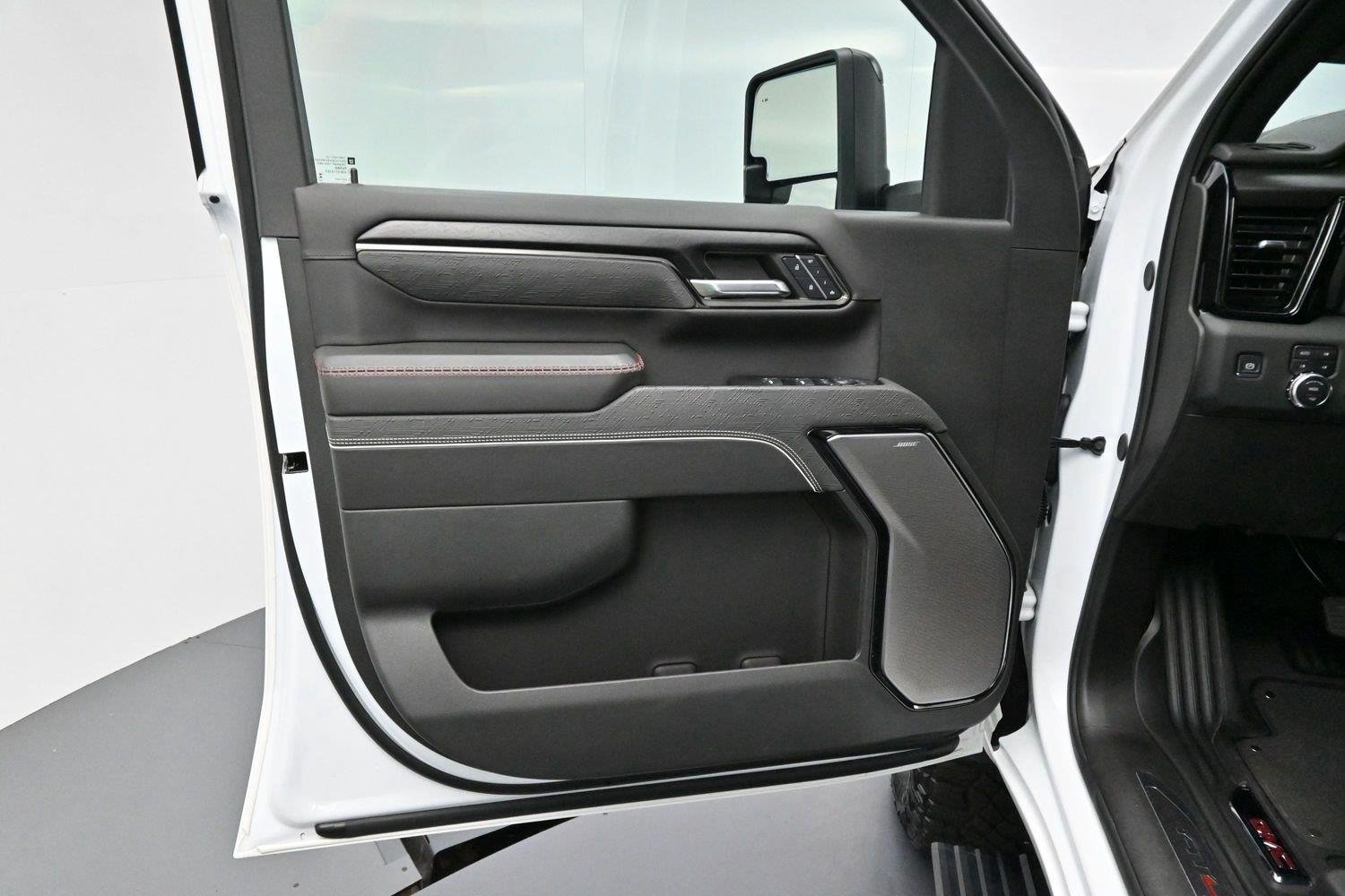 Used 2024 Summit White GMC AT4X image 10
