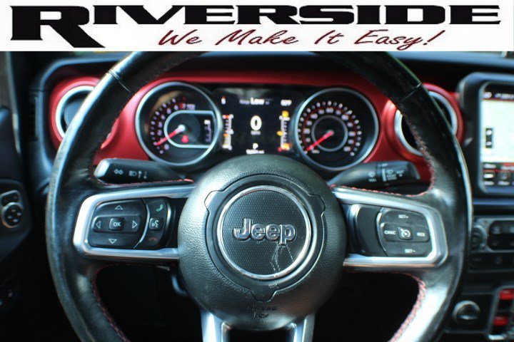 Used 2022 Granite Crystal Metallic Clearcoat Jeep Rubicon image 7
