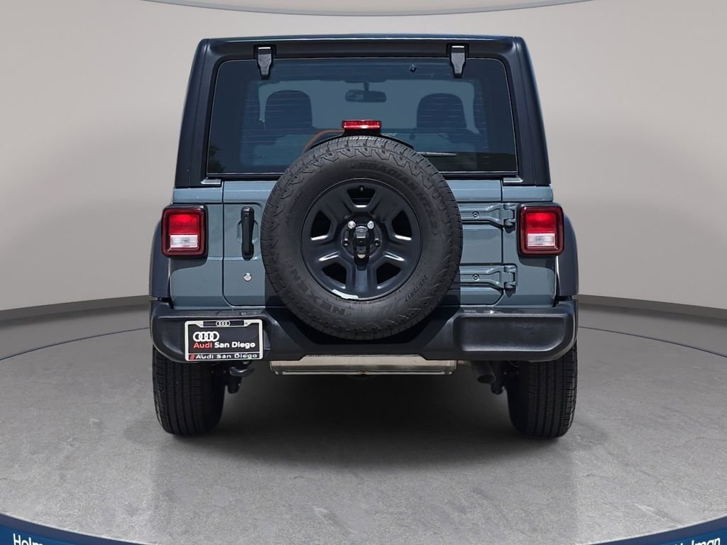 Used 2024 Blue Jeep Sport image 7