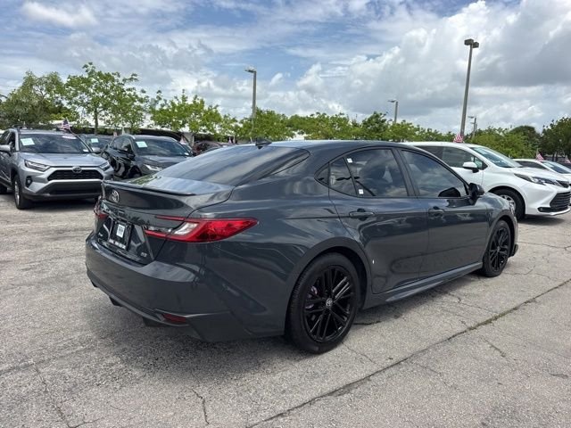Used 2025  Toyota SE image 13