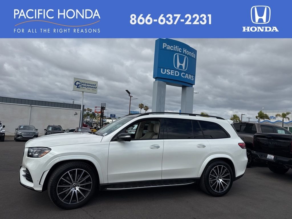 2022 Mercedes-Benz GLS GLS 450's photo