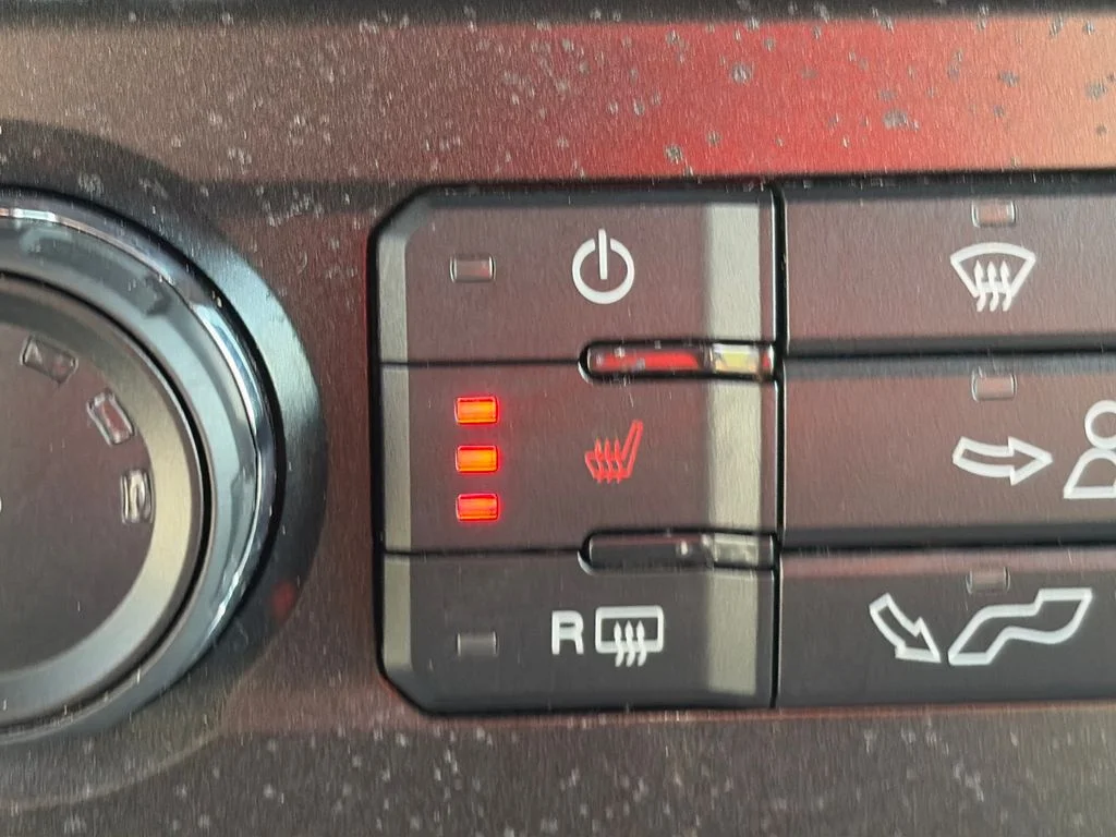 Used 2018 Blue Ford XLT image 43