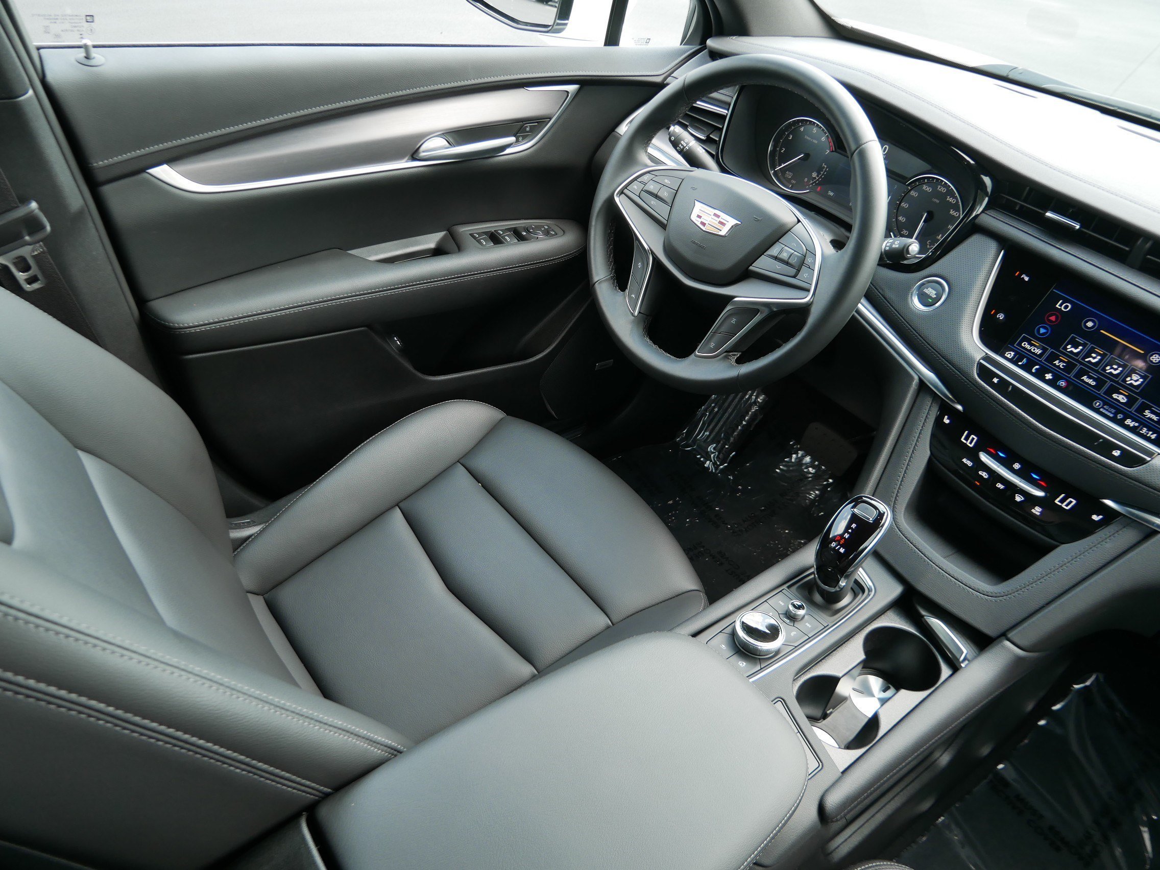 2026 Cadillac XT5 Luxury - Photo 7