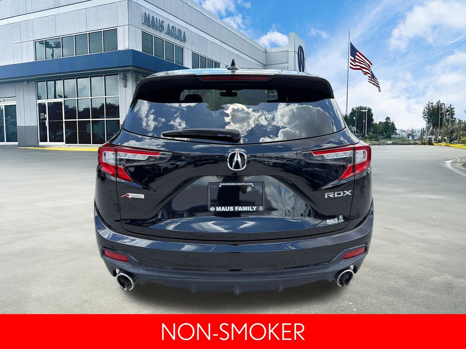 Used 2019 Majestic Black Pearl Acura A-Spec Package image 5