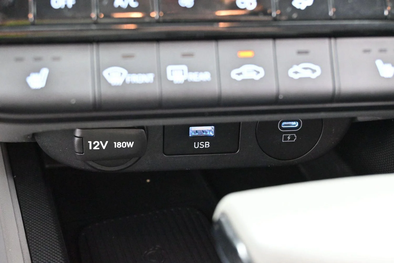 Used 2024 Ecotronic Gray Hyundai SEL image 23
