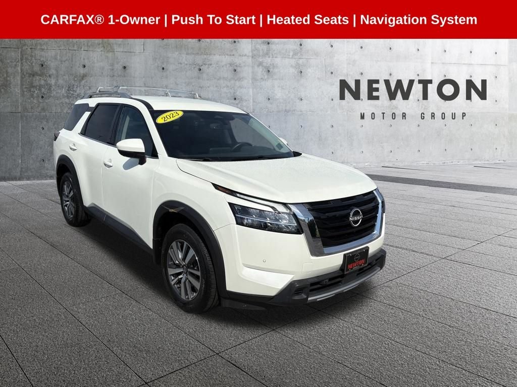 Used 2023 White Nissan SL image 1