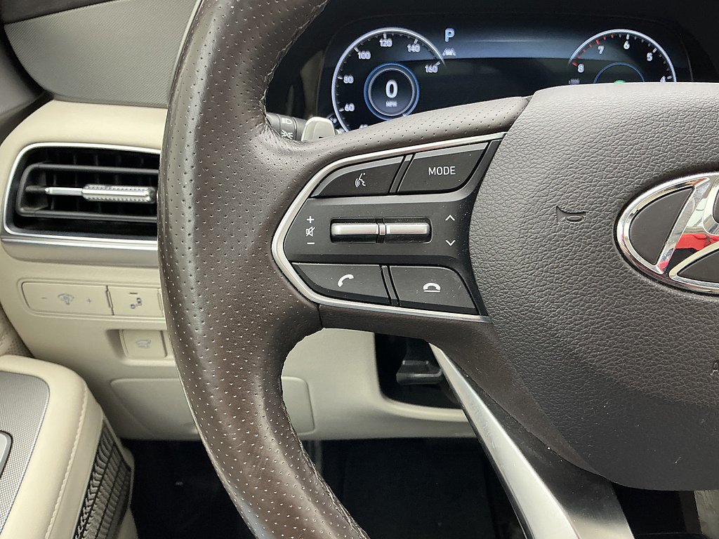Used 2020 Hyper White Hyundai Limited image 9