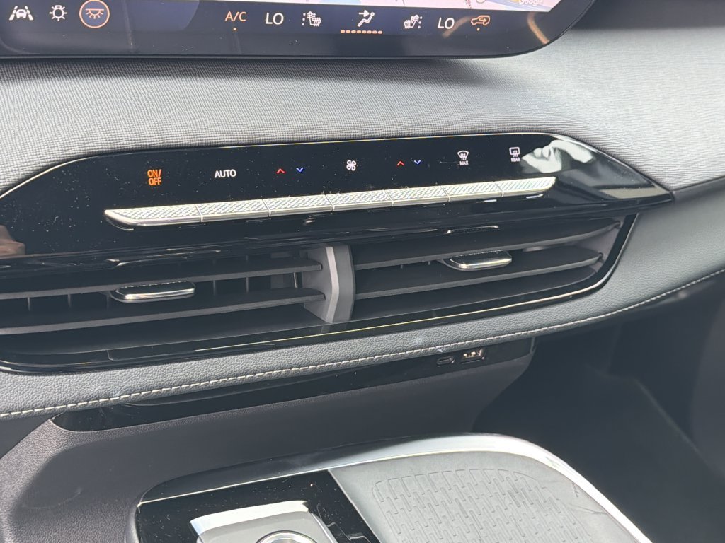 2026 Buick Enclave Preferred - Photo 30