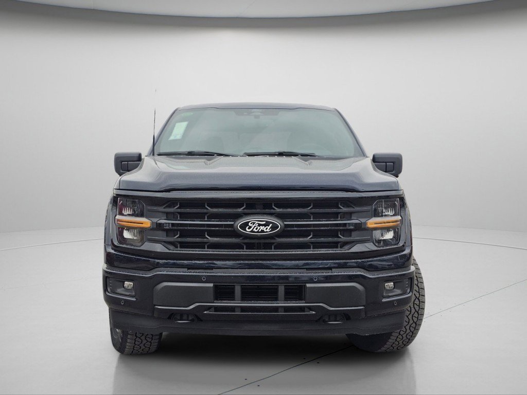 New 2026 Antimatter Blue Metallic Ford XLT image 3