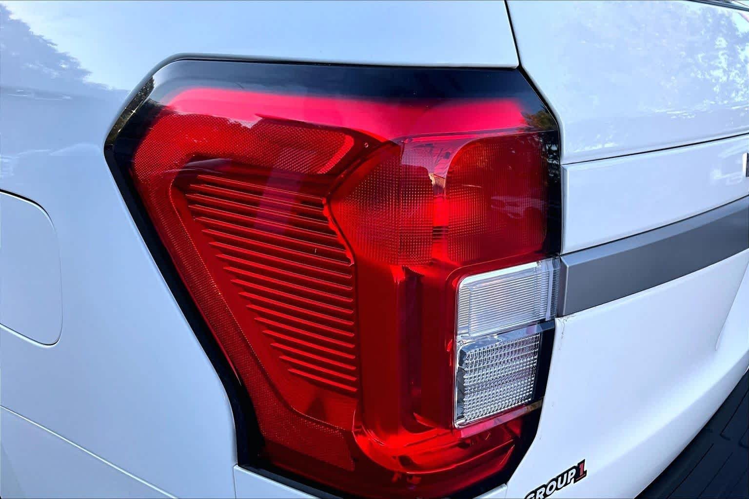 Used 2024 Star White Metallic Tri-Coat Ford XLT image 27