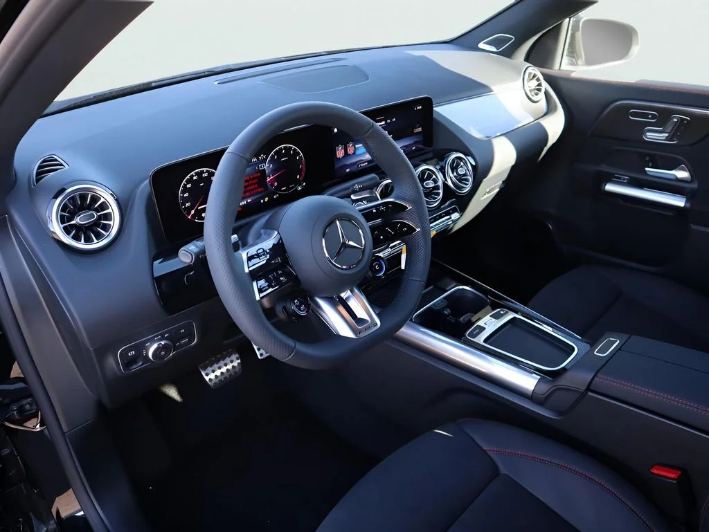 New 2026 Cosmos Black Metallic Mercedes-Benz AMG® GLA 35 4MATIC® SUV image 37