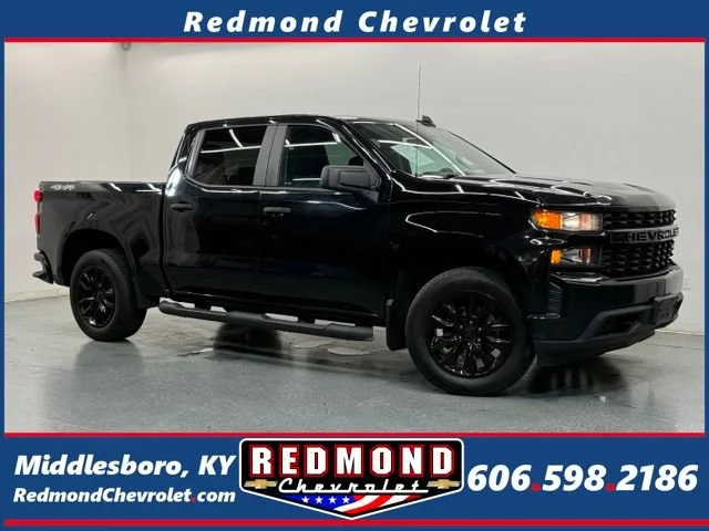 2020 Chevrolet Silverado 1500 Custom 4WD Crew Cab Short Box's photo