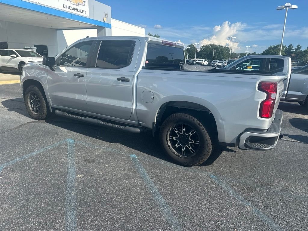 Used 2021 Silver Chevrolet Custom image 2