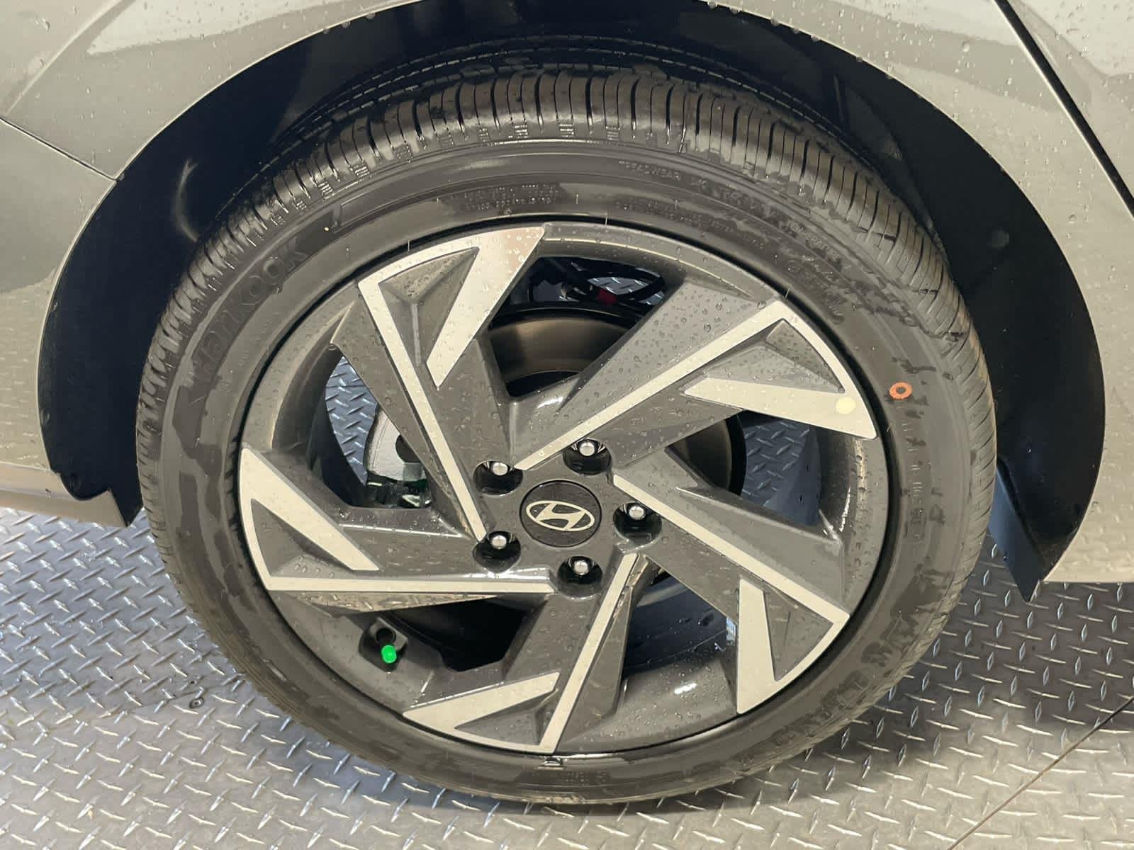 New 2026 Amazon Gray Hyundai Limited image 18