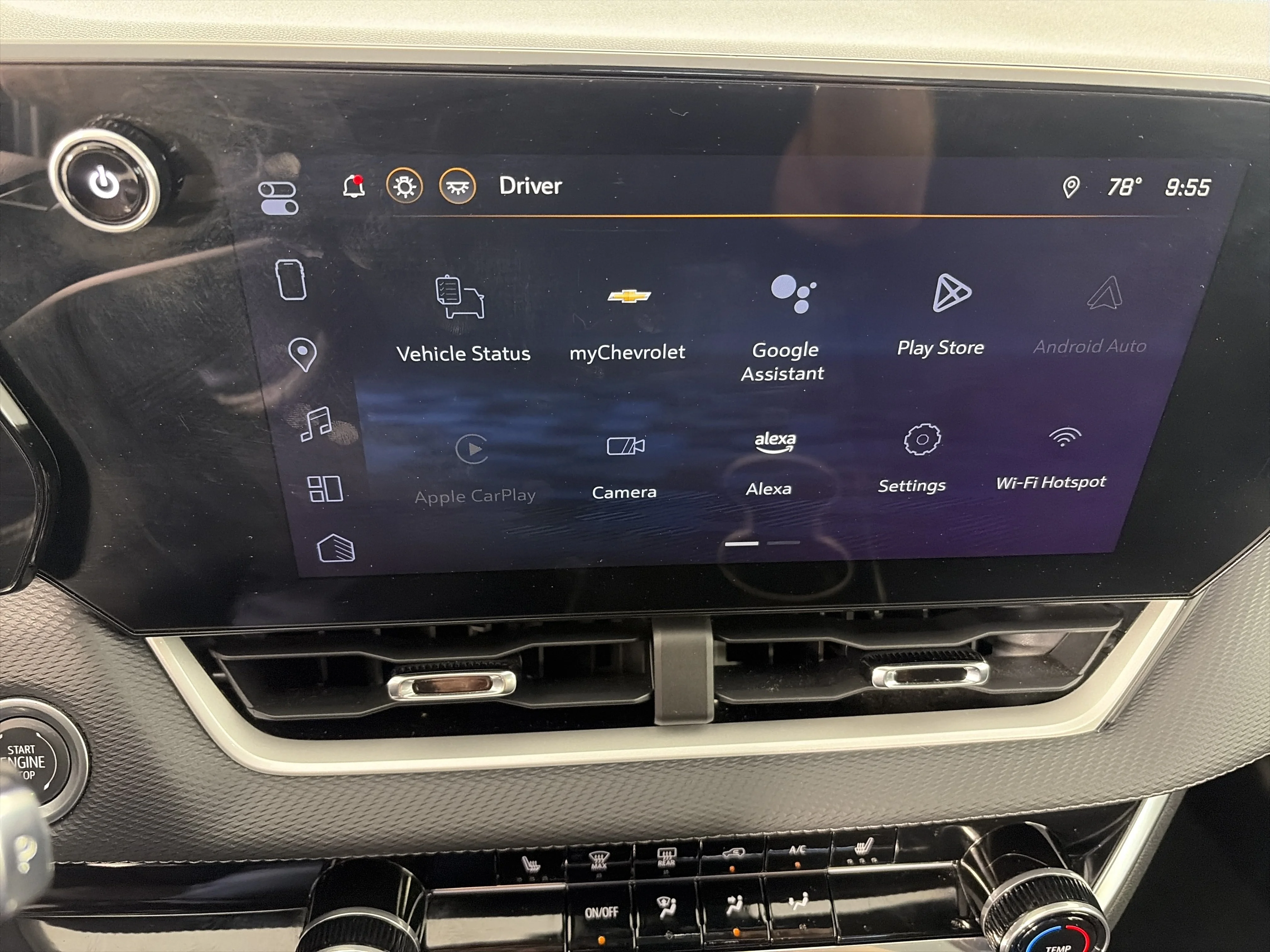 2025 Chevrolet Equinox LT - Photo 17
