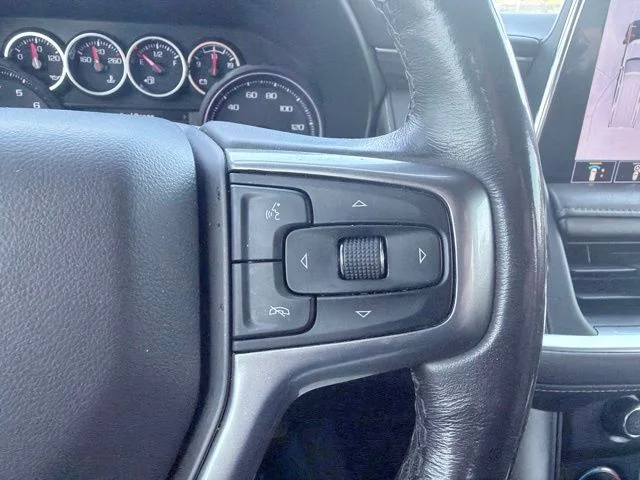 Used 2021 White Chevrolet LT image 19