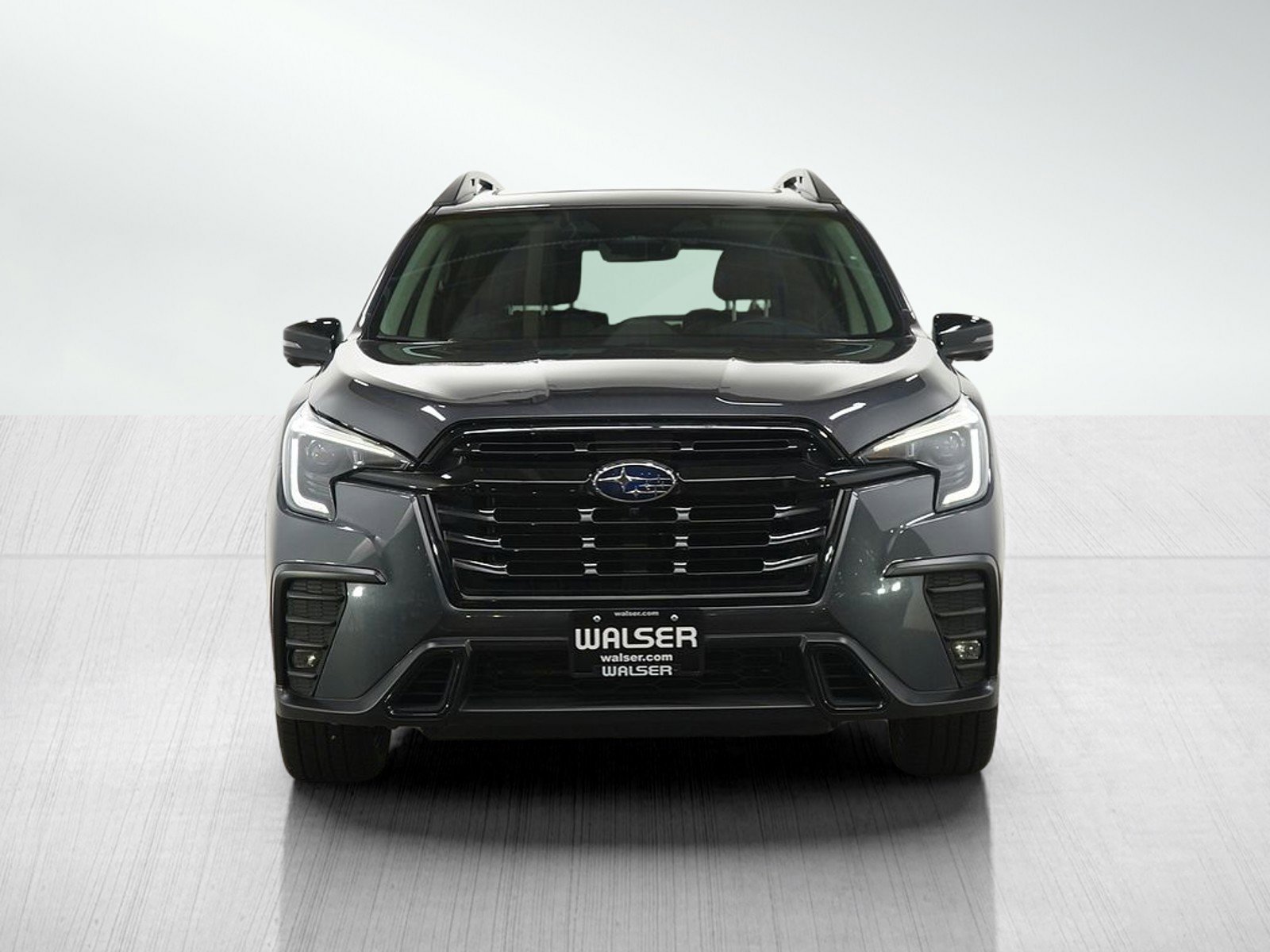 Used 2023 Magnetite Gray Metallic Subaru Onyx Edition image 9