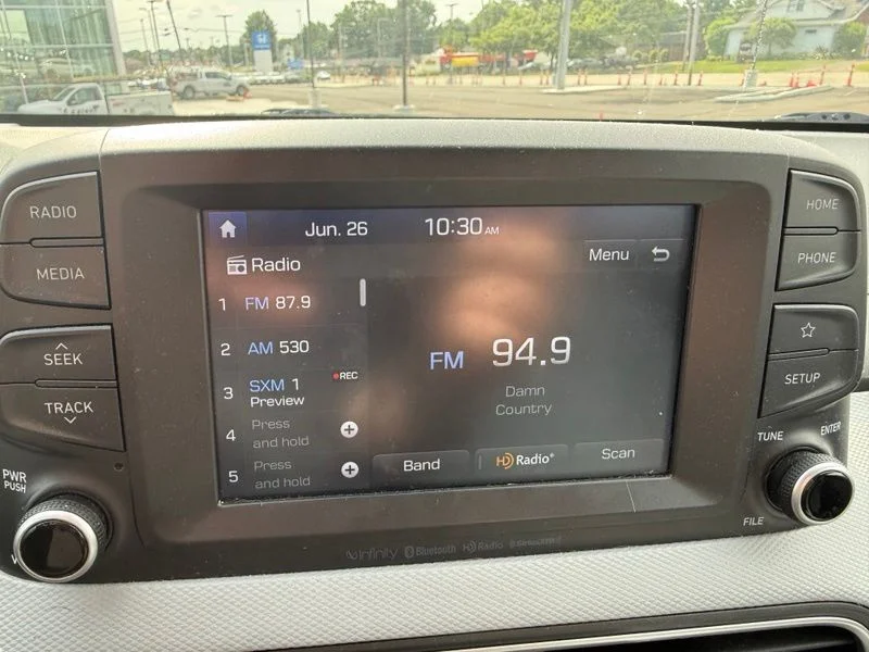 Used 2019 Orange Hyundai Limited image 12