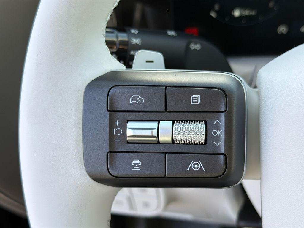 New 2026 Black Hyundai SEL FWD image 25