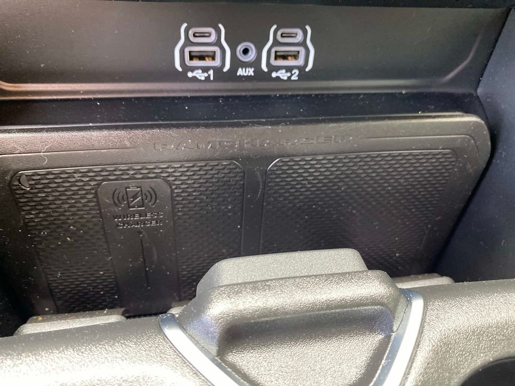 Used 2025 Silver Ram Laramie image 19