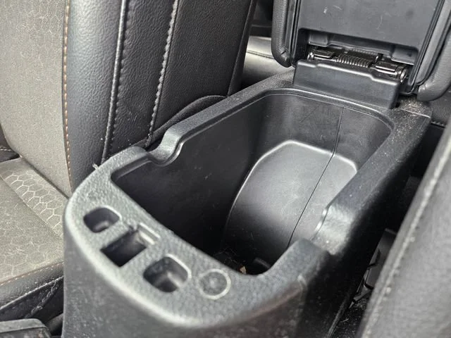 Used 2021 Blue Jeep Latitude image 23