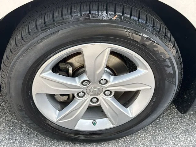Used 2019 Black Honda EX-L image 13