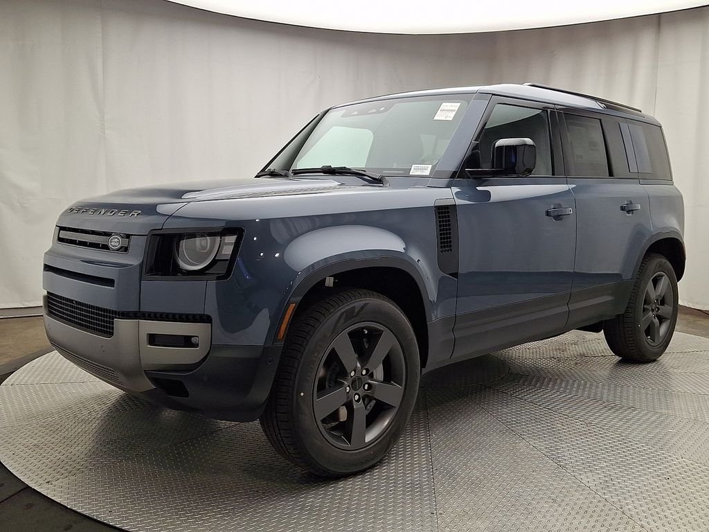 New 2026 Tasman Blue Metallic Land Rover S image 1