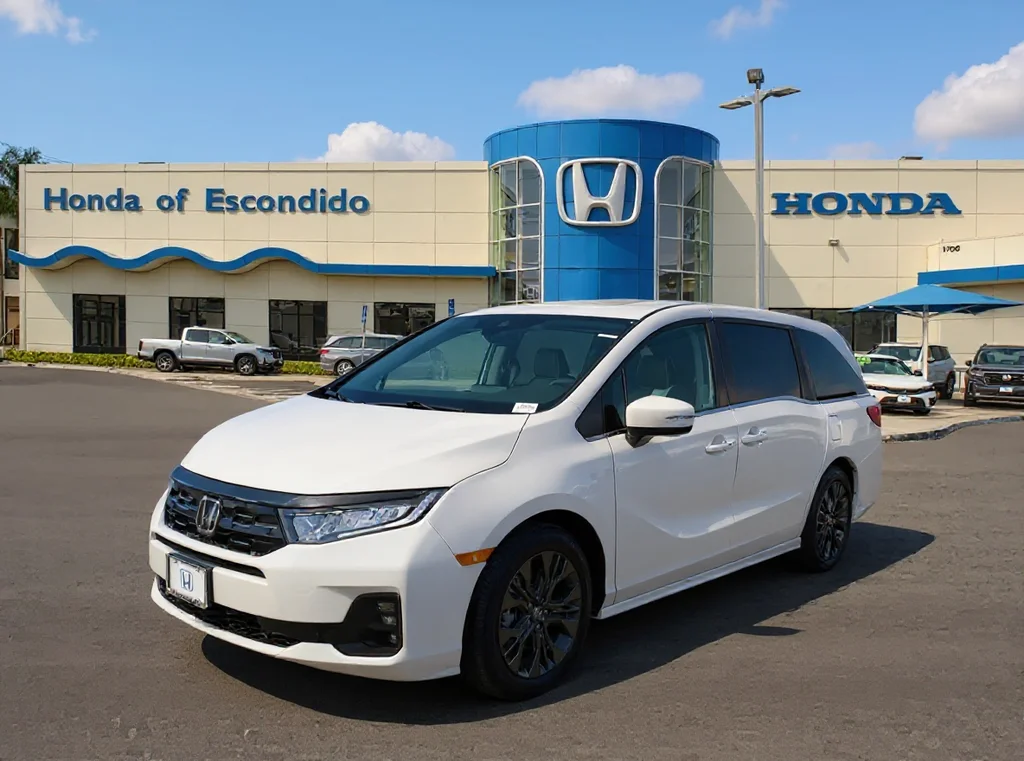2026 Honda Odyssey Touring's photo