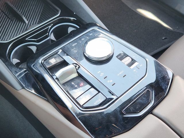 Used 2026 Black BMW 530i xDrive image 20