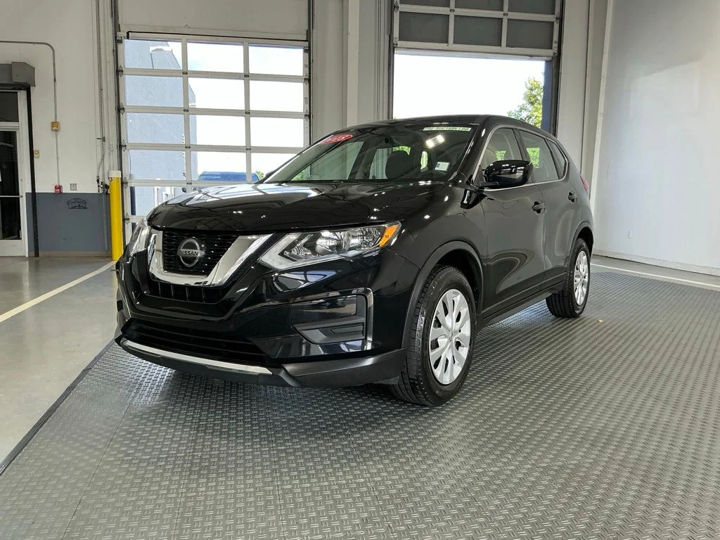 Used 2018 Magnetic Black Nissan S image 2