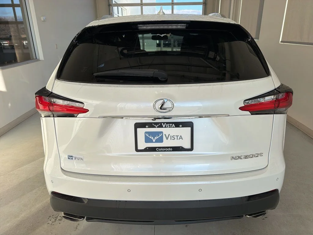 Used 2017 White Lexus 200t image 5